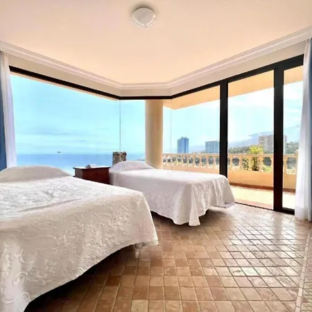 Amazing Views To The Sea With Pool Appartement *